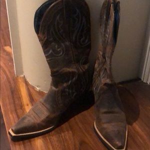 Heritage Western Boats 7B